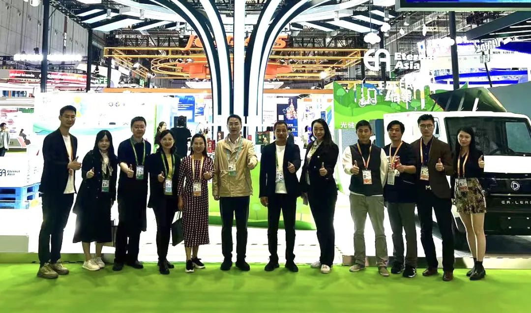 第6届进博会进行时，jinnianhui今年会-联怡展台精彩不断